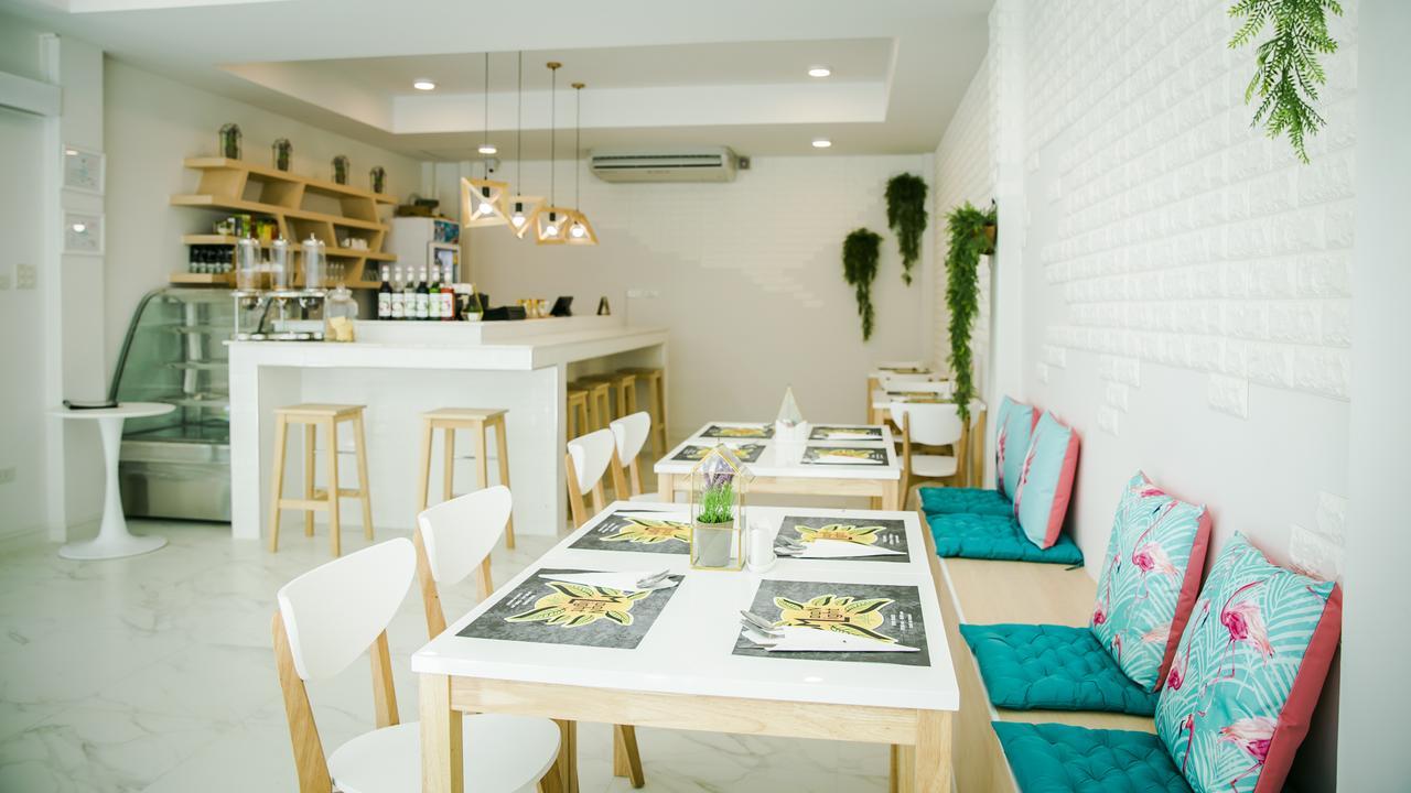 Triple Z Hotel Hua Hin Exterior photo